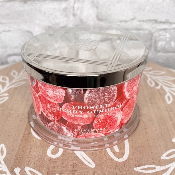 Homeworx Other - Homeworx by Slatkin and Co 18oz 4 Wick Pink Gum drop,perfect for spring,🌸 NWT